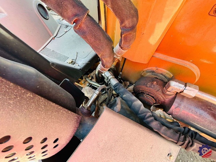 2021-case-580n-image-55