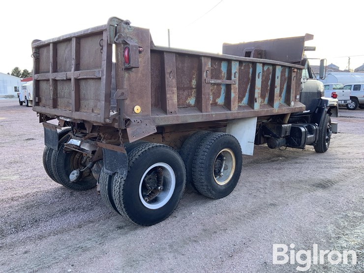 1975-international-fleetstar-image-5