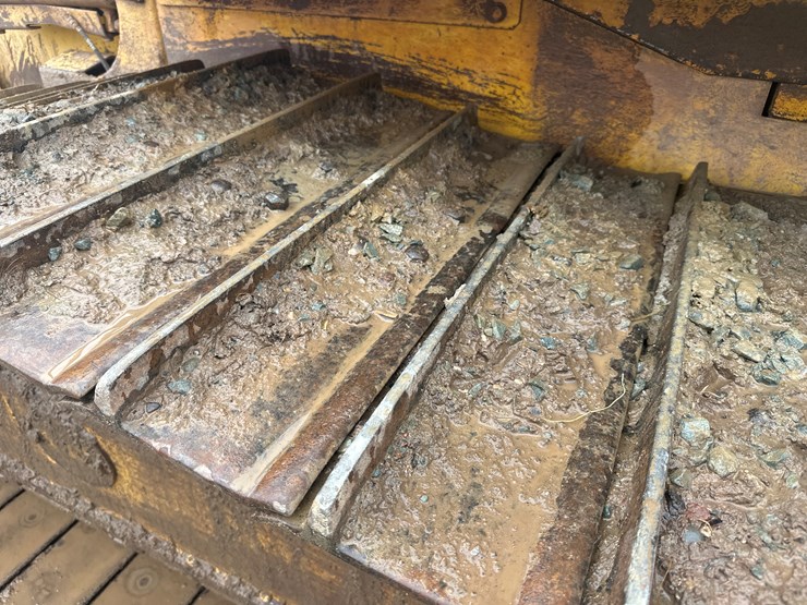 komatsu-d41p-6-image-51