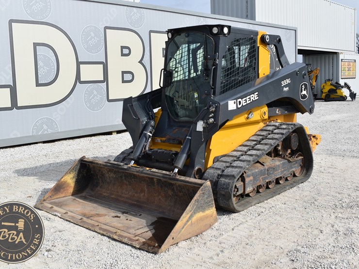 2023-deere-333g-image-1