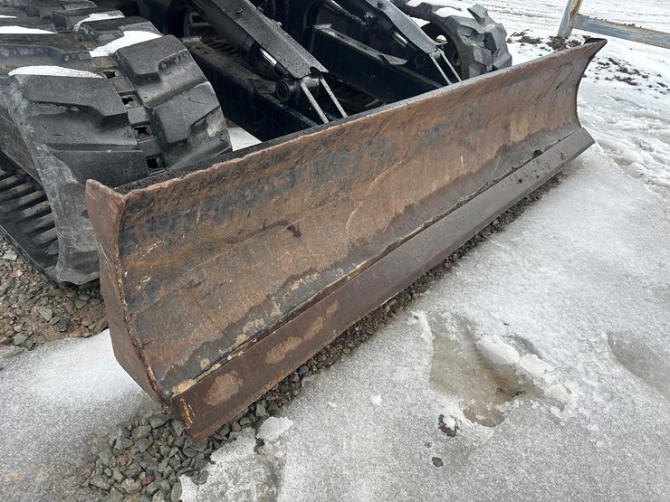 caterpillar-307-image-16