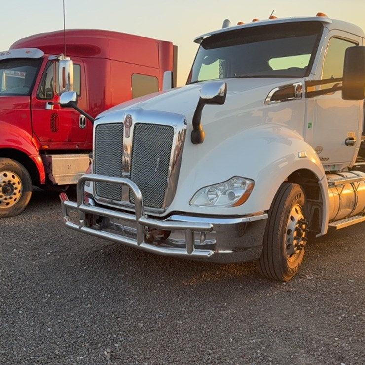 2019 KENWORTH T680