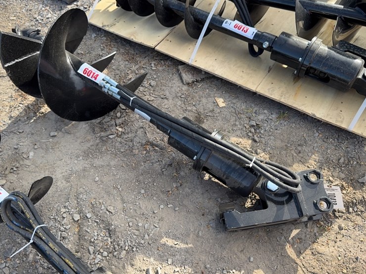 #6014-•-mini-excavator-post-hole-auger-image-4