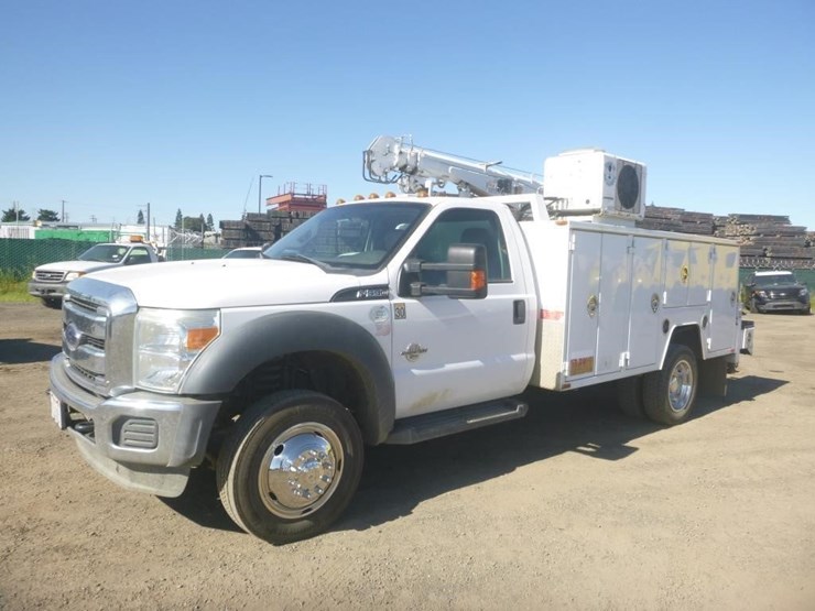 2015-ford-f550-image-1