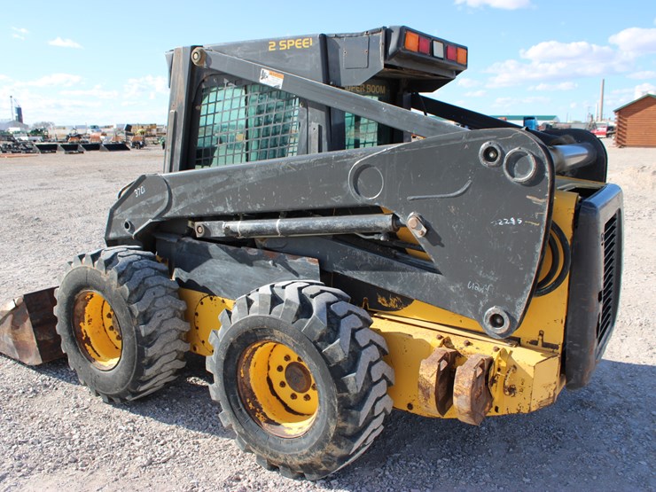 new-holland-ls190-image-24