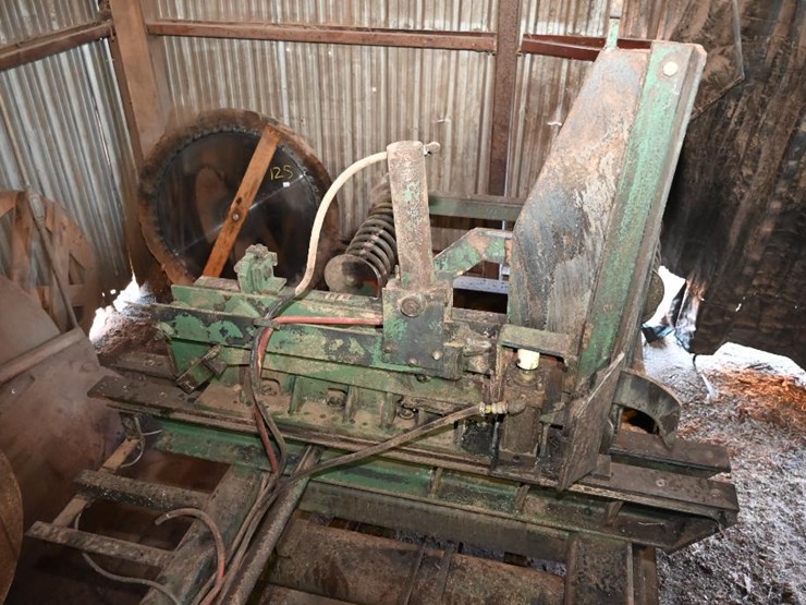 #116-•-cleereman-38-3hb-carriage-and-track-image-33