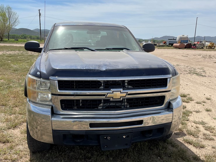 2009-chevrolet-2500-image-4