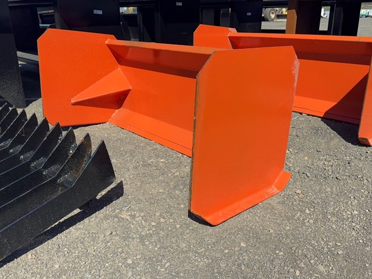 #1009-•-48"-dingo-snow-pusher-image-1