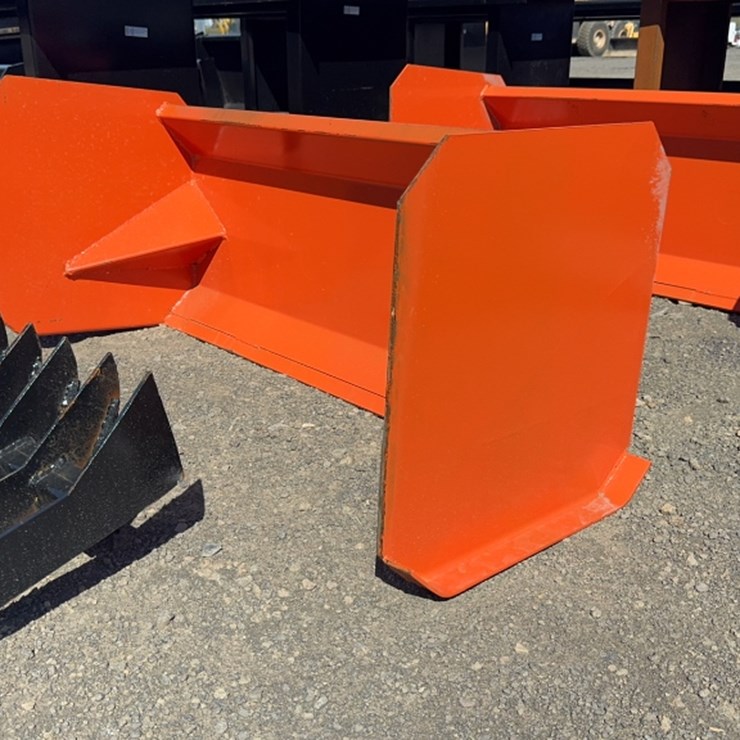 #1009 • 48" DINGO SNOW PUSHER