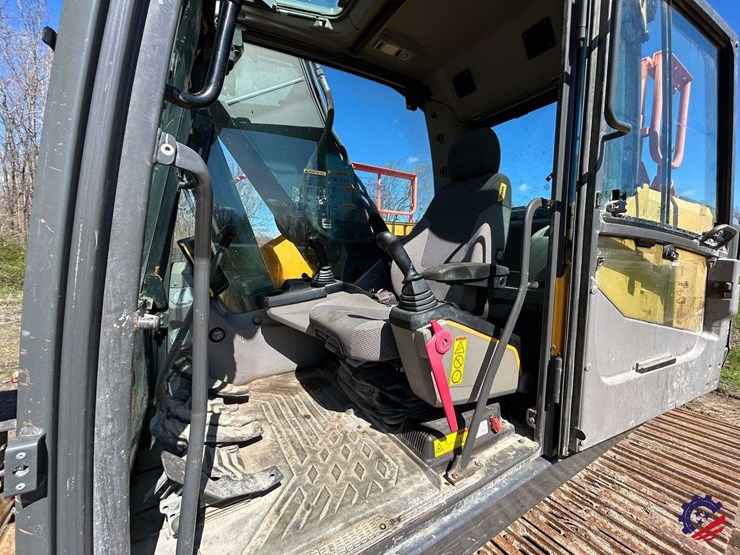 2018-volvo-ec220el-image-94