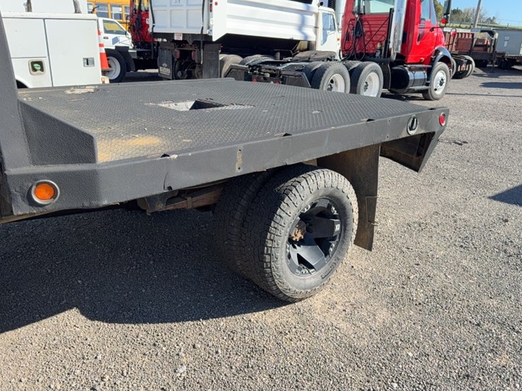 2011-ford-f350-image-12