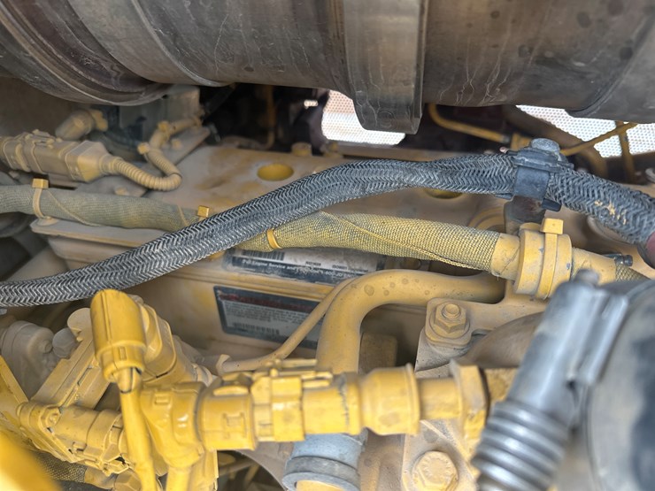 deere-550k-lgp-image-52