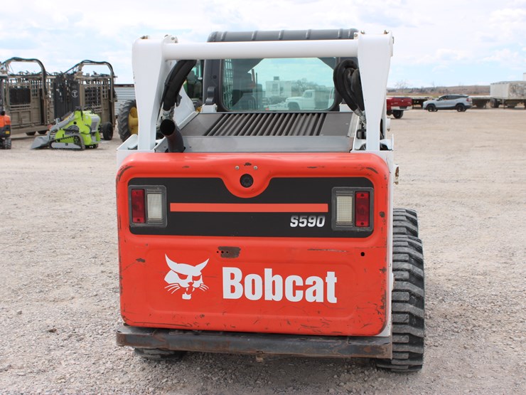 2017-bobcat-s590-image-7