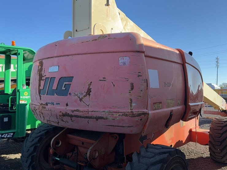 2002-jlg-800s-image-10