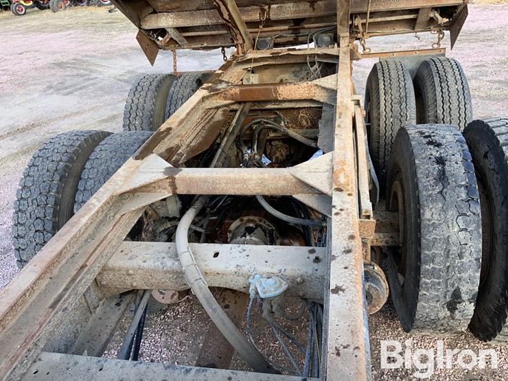 1975-international-fleetstar-image-11