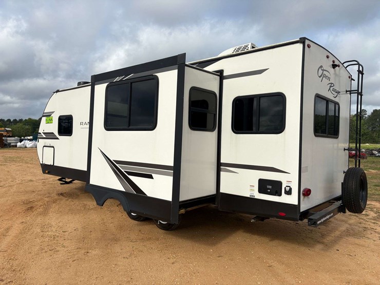 2022-open-range-by-highland-ridge-travel-trailer-image-2