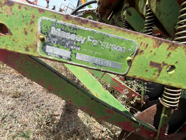 #4030-•-massey-fergusen-drill-image-18