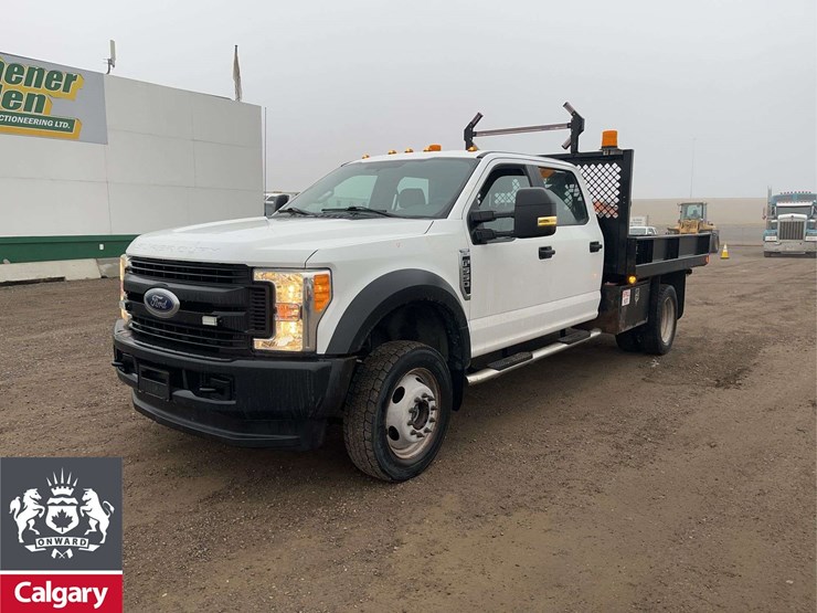 2017-ford-f550-image-1