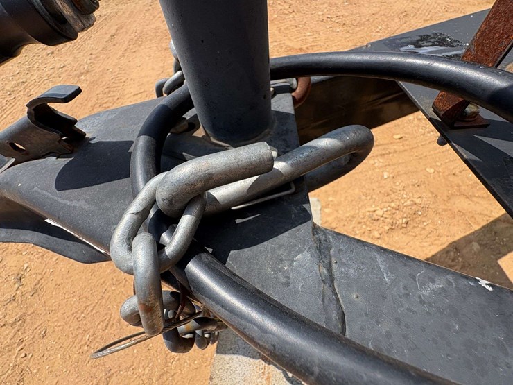 2021-keystone-hideout-travel-trailer-image-13