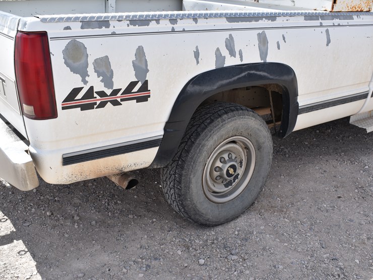 1993-chevrolet-silverado-3500-image-48