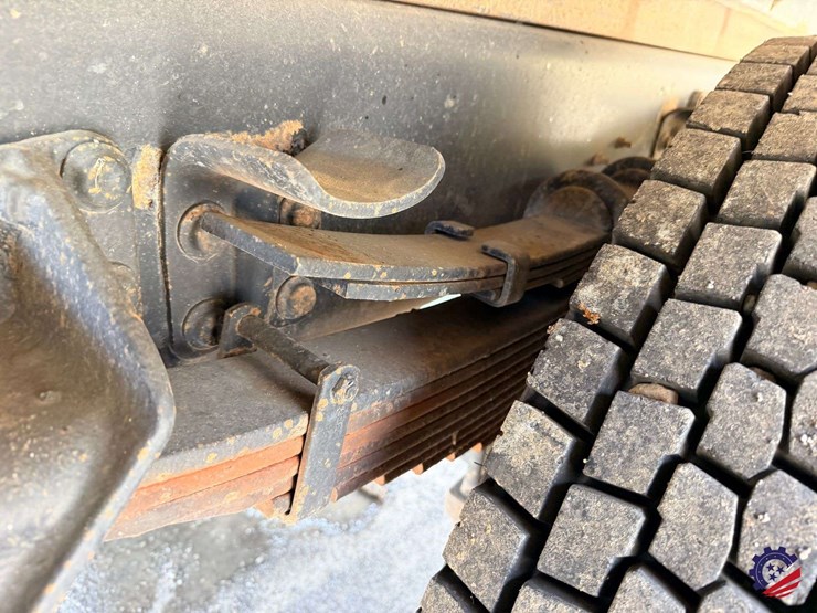 2007-international-7400-image-55