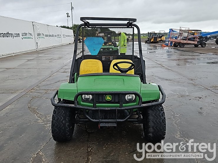 2013-john-deere-gator-image-9