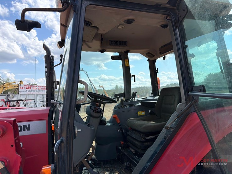 massey-ferguson-4610-image-12