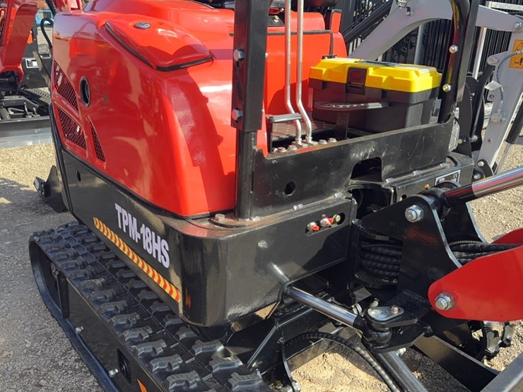 #1096-•-2025-tpm-18hs-mini-excavator-image-9