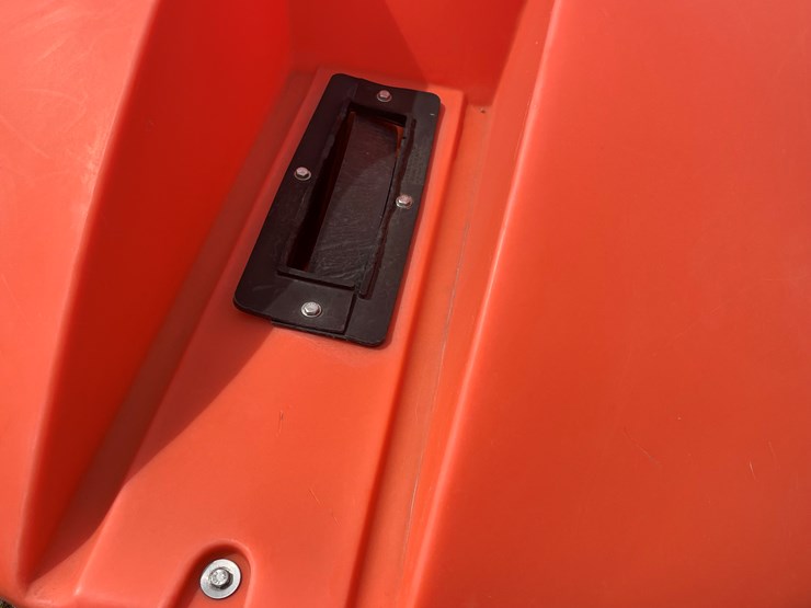 #4076-•-mol-mix-livestock-liquid-feeder-image-7