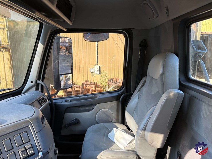 2008-volvo-vt-t/a-truck-tractor-image-61