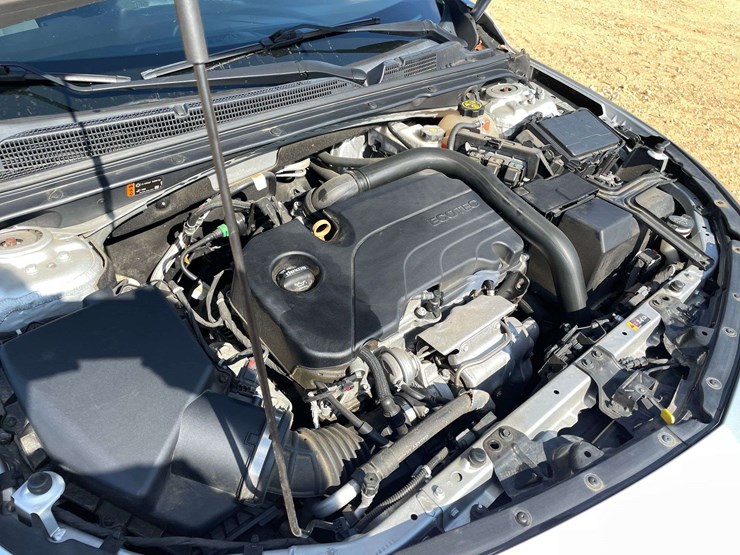 2019-chevrolet-malibu-lt-4-door-sedan-(150,431-miles)-image-8