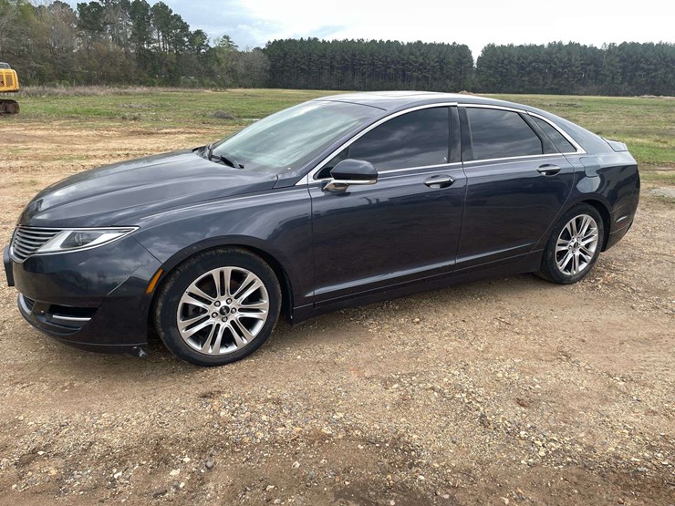 2013-lincoln-mkz-4-door-sedan-(219,487-miles)-image-1