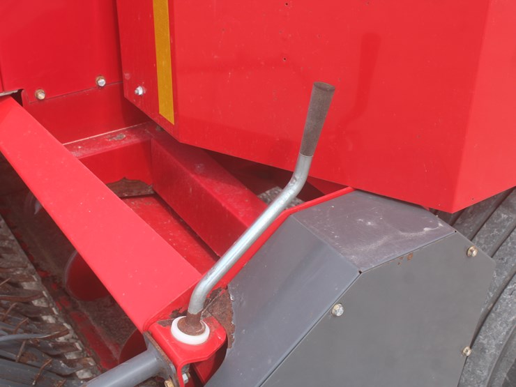 2015-massey-ferguson-1840-image-20