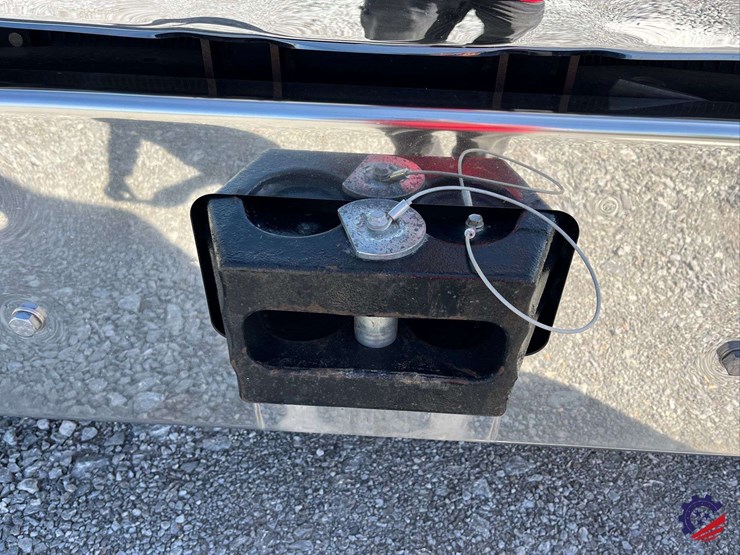 2024-international-hx520-image-21