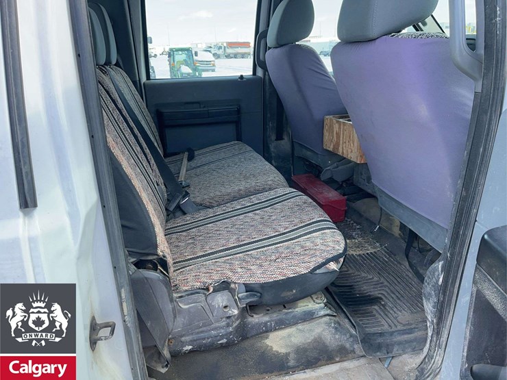 2015-ford-f550-image-15