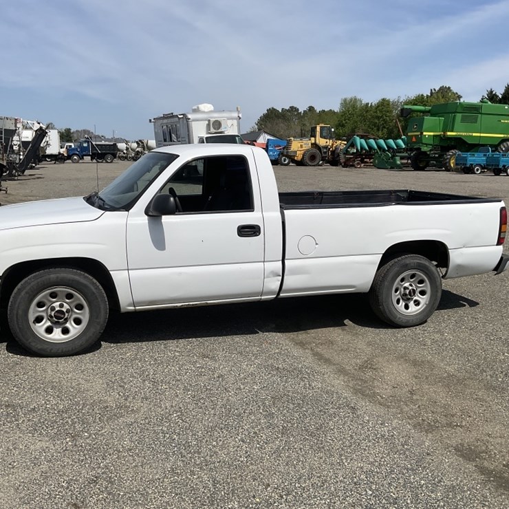 2005 GMC 1500