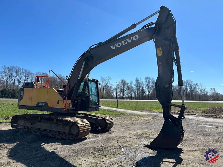 2018-volvo-ec220el-image-10