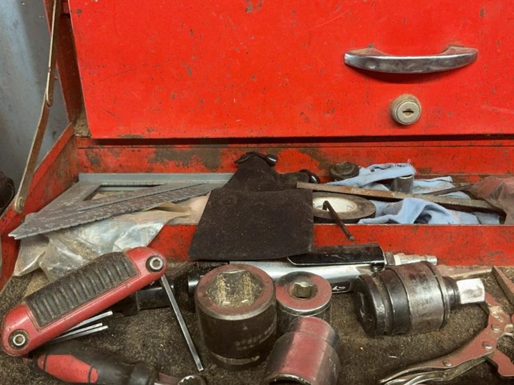 #106-•-tools-and-tool-chests-image-23