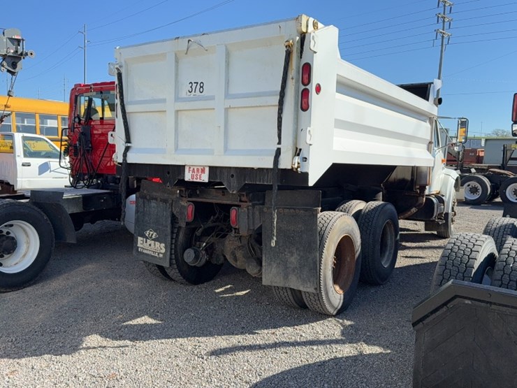 1998-international-4900-image-8