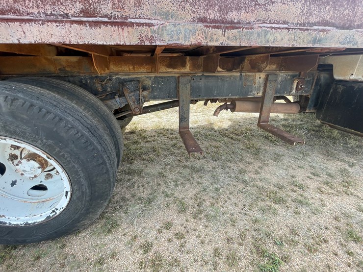 chevrolet-c65-image-29