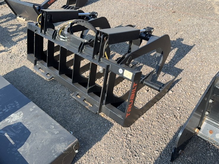 #2071-•-trubilt-66"-skid-steer-2-cyl-grapple-image-2