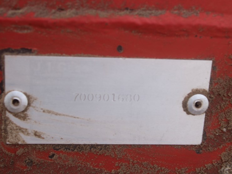 #1041-•-case-ih-8370-mower-conditioner-image-34