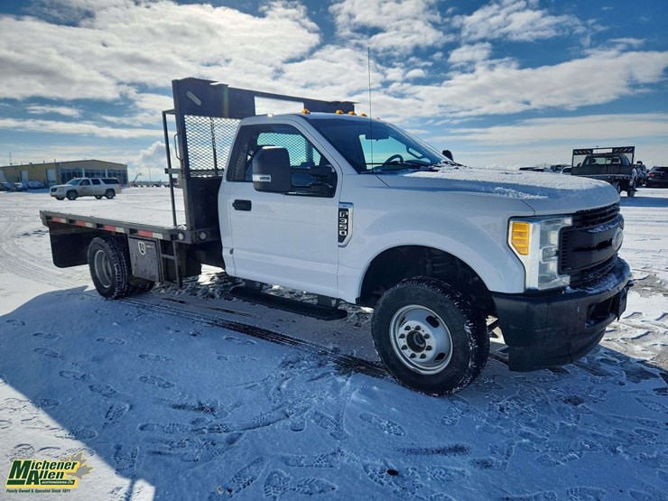 2017-ford-f350-image-2