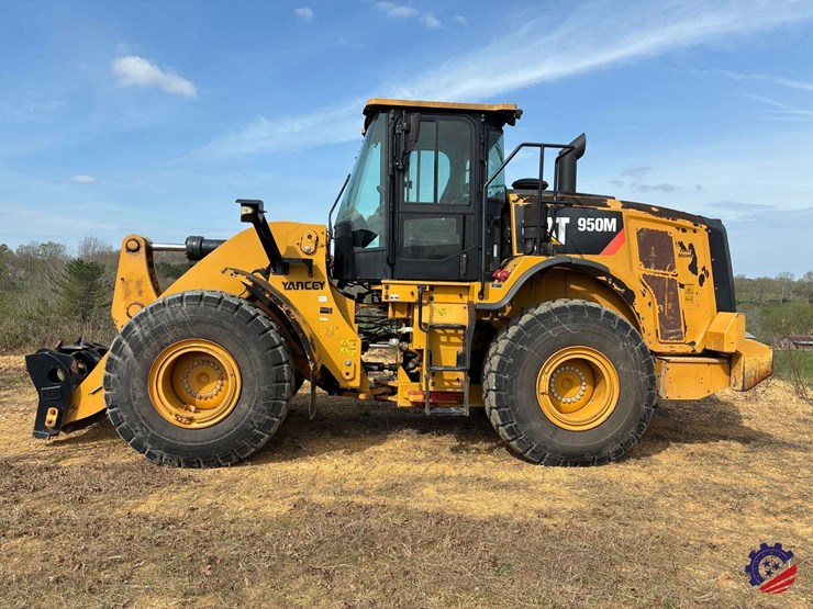 2019-caterpillar-950m-image-2