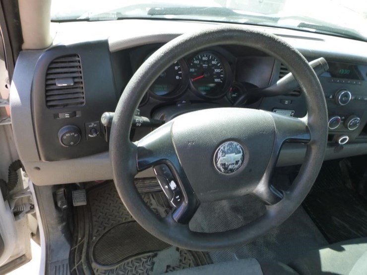 2008-chevrolet-1500-image-10