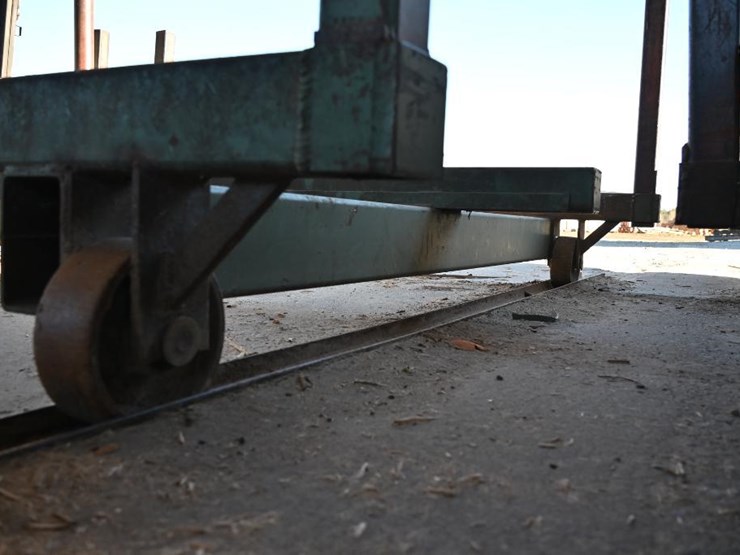 #178-•-lumber-carts-image-10