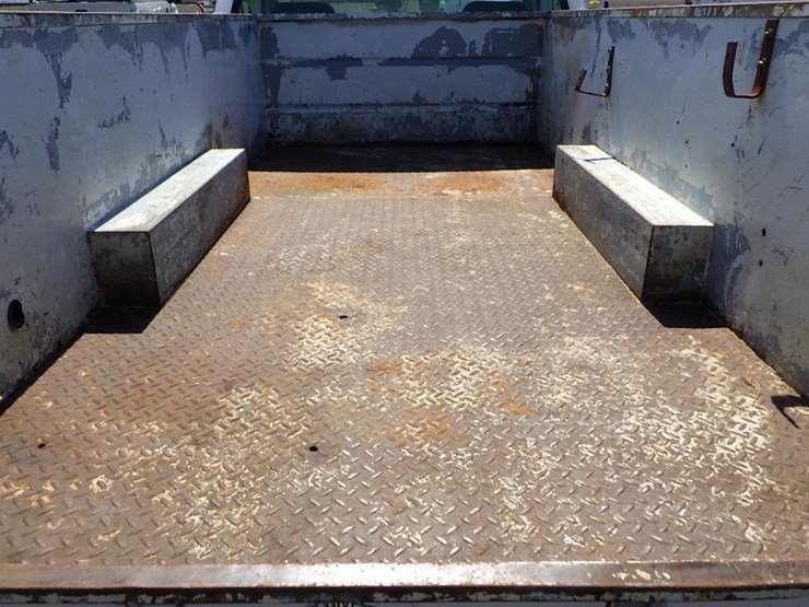 1994-chevrolet-3500-image-9