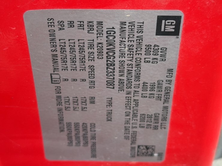 2011-chevrolet-2500-image-18