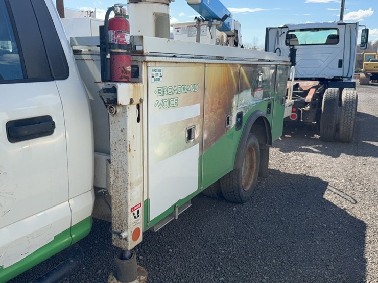 2018-ford-f550-image-13