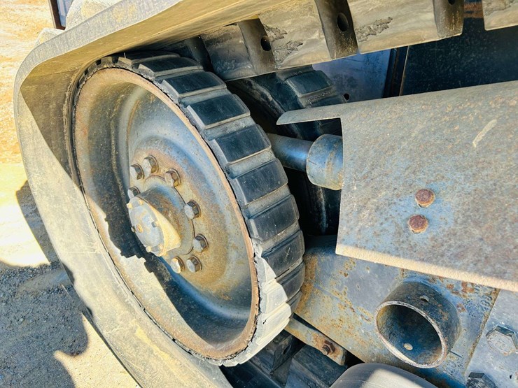 caterpillar-ch45-image-25